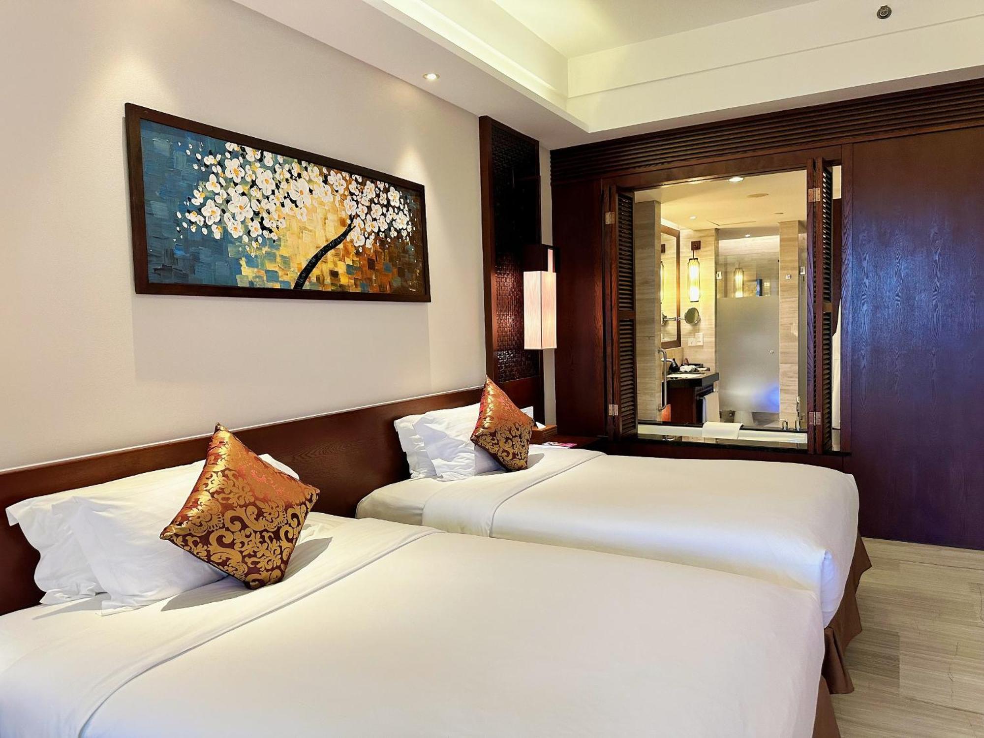 Crowne Plaza Khu nghỉ mát 5*