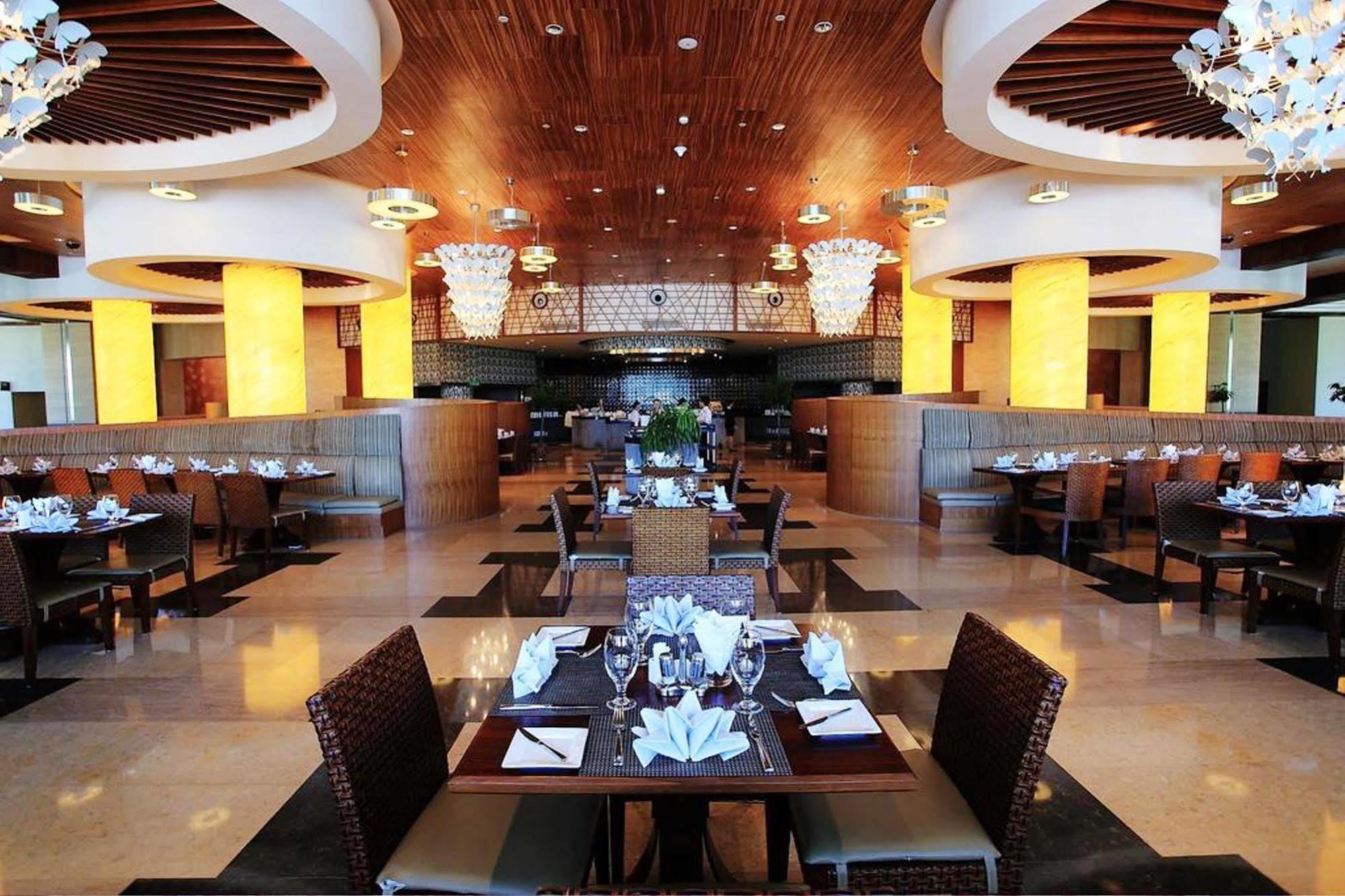 Khu nghỉ mát Crowne Plaza Đà Nẵng