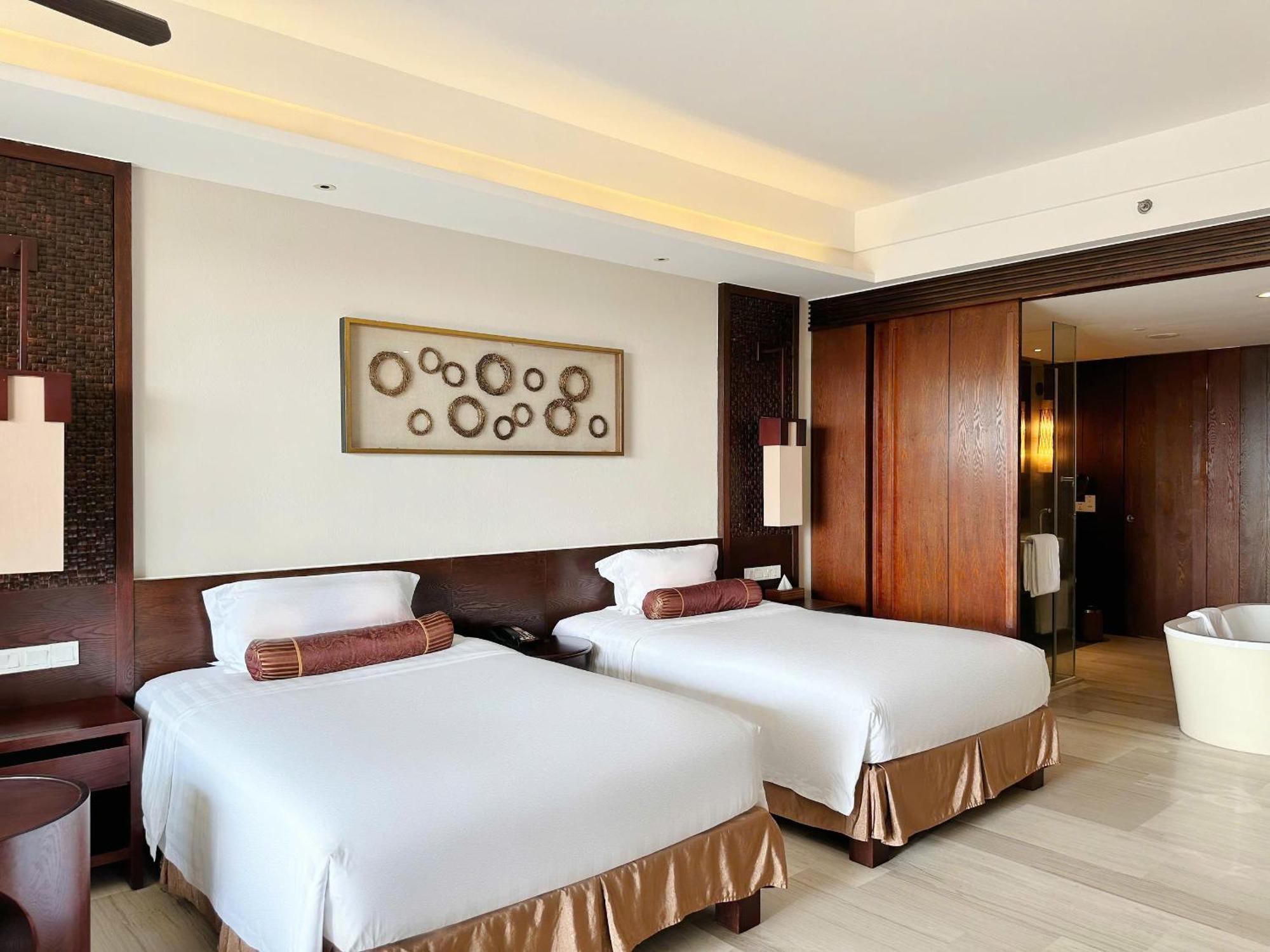 Crowne Plaza & Resort Đà Nẵng